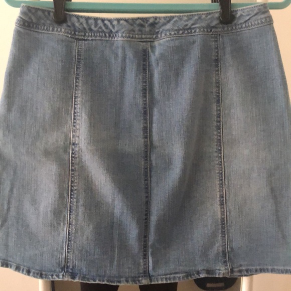 Mini denim skirt - Picture 2 of 3